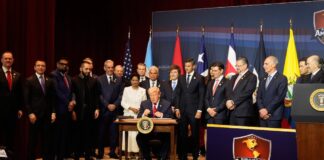 Donald Trump en la cumbre Escudo de las Américas ante mandatarios latinoamericanos: ‘No voy a aprender su maldito idioma’ | Internacional | Noticias