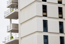 España vuelve a la era del ladrillo insaciable | Vivienda | Economía