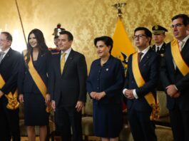 Stalin Andino y empresarios fueron condecorados por el presidente Daniel Noboa en el Palacio de Carondelet | Política | Noticias