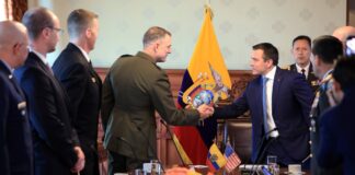 Protección ciudadana y el fortalecimiento de capacidades del Estado marcan la reunión entre Daniel Noboa y comandante del Comando Sur de EE. UU. | Política | Noticias