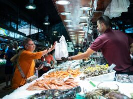 El INE confirma que la economía española creció un 2,8% en 2025, el doble que la zona euro | Economía