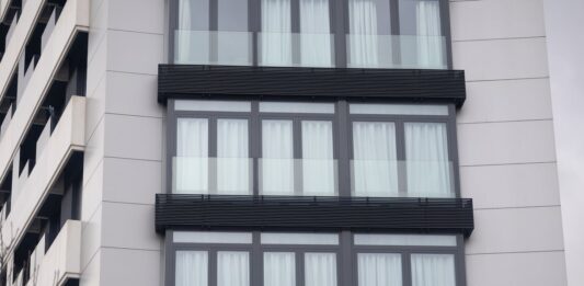 Los caseros se blindan pese a la caída de la morosidad: así funcionan los seguros de impago | Negocios