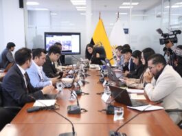 Comisión legislativa inicia seguimiento a la Ley de Datos Civiles tras sentencia sobre posibilidad de cambio de género en cédula de adolescentes | Política | Noticias