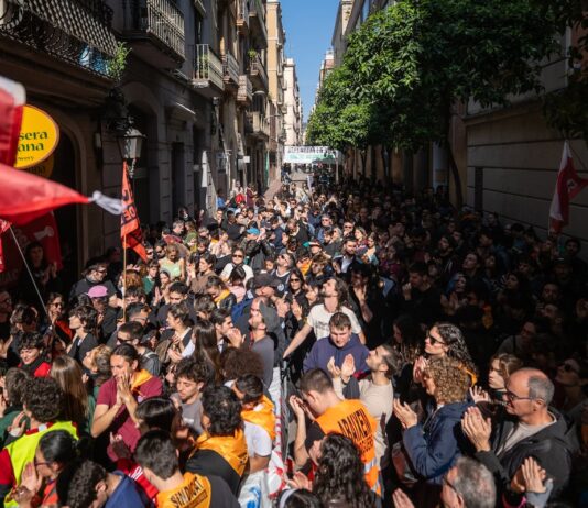 Guerra a los fondos y las compras de casas por extranjeros ricos: “Muchos solo vienen de fin de semana” | Economía