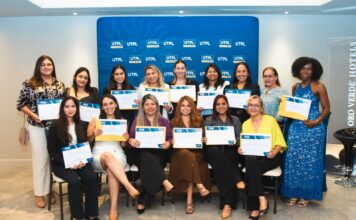 170 MUJERES CAMARONERAS SE GRADÚAN Y FORTALECEN LA COMPETITIVIDAD Y SOSTENIBILIDAD DEL SECTOR ACUÍCOLA ECUATORIANO