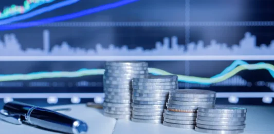 Trading algorítmico vs. manual en 2026