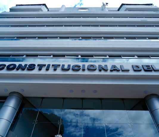 Corte Constitucional rechaza pedidos de aclaración y ratifica validez del acuerdo entre Ecuador y Emiratos Árabes Unidos | Política | Noticias
