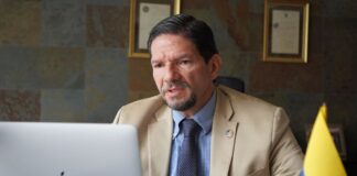 Pablo Zambrano deja la embajada de Ecuador en los Estados Unidos | Política | Noticias