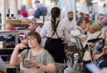 Declaración de la renta obligatoria para todos los autónomos: ¿qué gastos se pueden deducir? | Economía