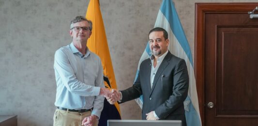 Carlos Encalada, viceprefecto del Guayas, mantuvo reunión con el ministro de Agricultura para fortalecer trabajo conjunto | Política | Noticias