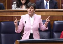 El Gobierno estudia una ley para impulsar el sector de los promotores sociales de vivienda | Vivienda | Economía