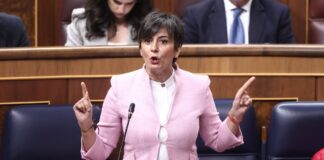 El Gobierno estudia una ley para impulsar el sector de los promotores sociales de vivienda | Vivienda | Economía