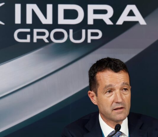 Escribano dimite como presidente de Indra | Economía