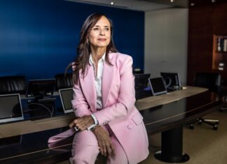 Beatriz Corredor, presidenta de Red Eléctrica: “El dinero de la operación reforzada se lo embolsan las generadoras que no cumplieron su obligación el día del apagón”