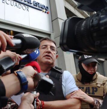 Una pena máxima con agravantes es lo que buscarán los acusadores de Santiago Díaz por la violación de una menor; defensas aseguran que en este caso no caben beneficios | Política | Noticias