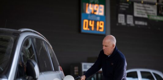 La doble brecha macroeconómica con Europa | Negocios