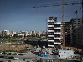 Ayudas de 300 euros para alquilar y de 30.000 para reformar casas vacías: las claves del nuevo plan estatal de vivienda | Vivienda | Economía