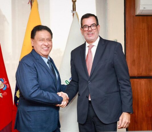 Este es el perfil del nuevo ministro de Salud, Jaime Bernabé Erazo | Política | Noticias