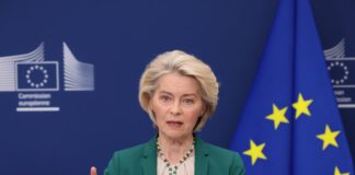 Bruselas plantea un día de teletrabajo obligatorio y abaratar el transporte público para paliar la crisis energética | Economía