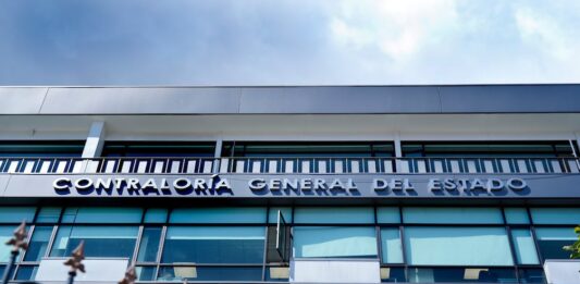 Contraloría reforma reglamento para exigir datos personales a quienes consulten declaraciones patrimoniales | Política | Noticias