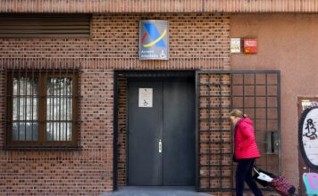 Hacienda aplicará en la declaración del IRPF los cambios del decreto ómnibus que luego tumbó el Congreso | Economía