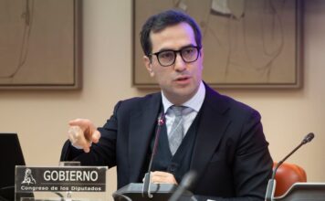 Las empresas españolas ya han recibido 5.550 millones para aliviar los aranceles de Trump pero apenas piden avales del ICO | Economía