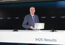 De los Mozos (Indra) llama a la tranquilidad y exige fuerza para dar un nuevo empujón a una empresa “que está en su mejor momento” | Empresas