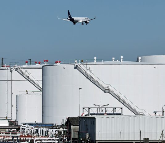 Las aerolíneas necesitan la ayuda de los Gobiernos ante la crisis del petróleo