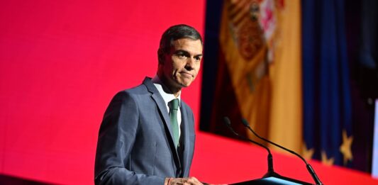 Sánchez reivindica el “pragmatismo verde” de España frente al “dogmatismo fósil” que causa las crisis energéticas | Economía