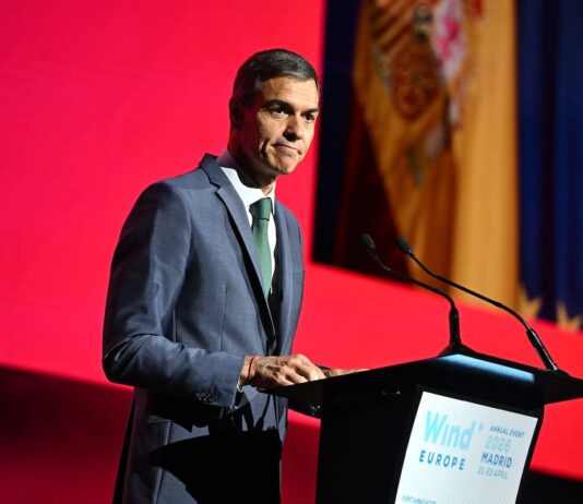 Sánchez reivindica el “pragmatismo verde” de España frente al “dogmatismo fósil” que causa las crisis energéticas | Economía