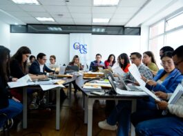 Fiscalía llama a asambleístas de la RC a reconocer firmas en una denuncia en contra de Cynthia Jacho, integrante de la comisión que elige al fiscal de Ecuador | Política | Noticias