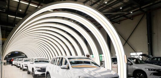 La crisis del petróleo acelerará el resurgimiento del coche eléctrico | Opinión