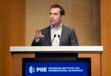 Cuerpo advierte del riesgo para el turismo de la escasez de combustible para los aviones | Economía