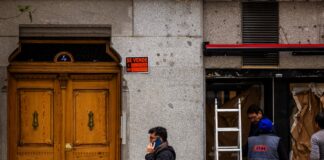 Mis padres me han dejado un piso en herencia: ¿debo incluirlo en la renta? ¿Pagaré el IRPF? | Economía