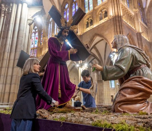 Semana Santa 2026: en qué comunidades es festivo Jueves y Viernes Santo y dónde habrá puente largo | Economía