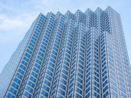 Estas son las 16 joyas de la corona de Amancio Ortega, en imágenes: de la Torre Picasso a la sede de Amazon