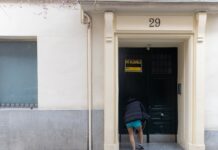 Más de la mitad de los caseros en España tienen dos o más viviendas en alquiler | Vivienda | Economía