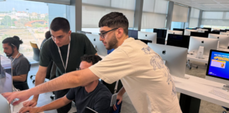 Aprender a programar sin que nadie te guíe: así es el innovador modelo de Campus 42 | Formación | Economía
