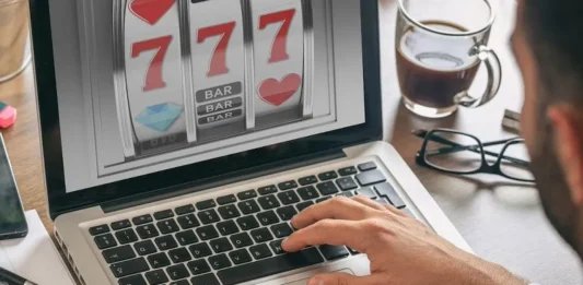 Promoción Profesional de Sitios de Póker