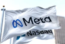 Meta descabeza al 10% de su plantilla