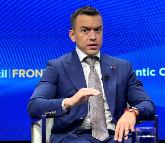 Daniel Noboa termina las funciones de Inty Gronnenberg como embajador de Suecia y las de Juan Fernando Holguín en Moldavia | Política | Noticias