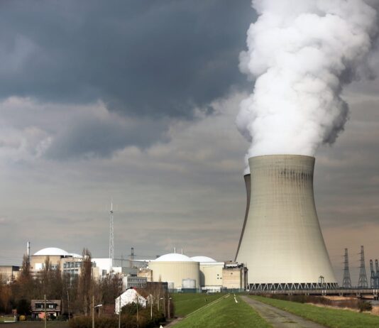 Energía nuclear en Europa, más allá del mito | Fondos y Planes