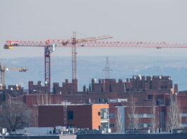 La vivienda entra en una nueva fase: menos ventas y subidas de precios más moderadas | Negocios