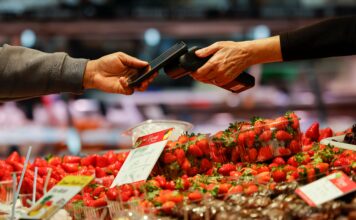 Confusión en el aterrizaje de Bizum en los comercios: “Somos una empresa, no un particular”