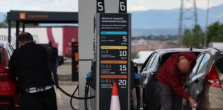 El INE confirma que la inflación se modera al 3,2% y los descuentos a la luz y el gas natural terminarán en junio