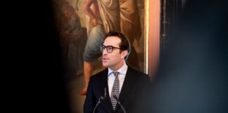 El Tribunal de Cuentas ve grietas en la prevención del blanqueo de capitales e insta al Gobierno a destinar más recursos