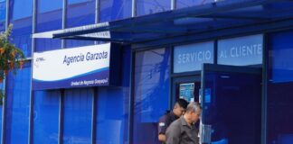Usuarios de CNEL en Guayaquil acuden a oficinas para aclarar consumos tras allanamientos | Comunidad | Guayaquil