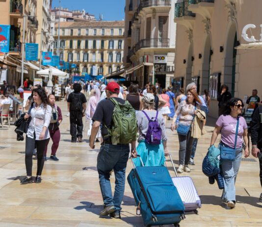 Diez ciudades españolas concentran el 38% de todos los alojamientos para turistas