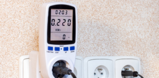 Las claves: la tarifa regulada de la electricidad ofrece nuevas señales de su atractivo
