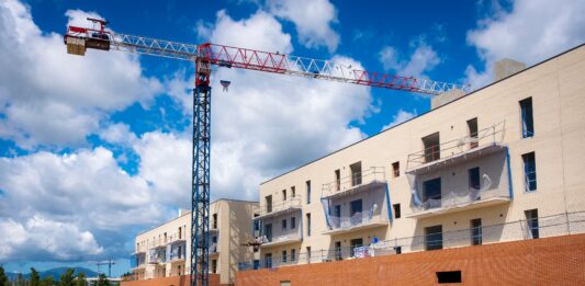 Las entidades sociales ya gestionan la mayoría de vivienda pública pero siguen lejos de los niveles europeos